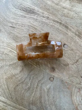 Joss Brown Swirl Claw