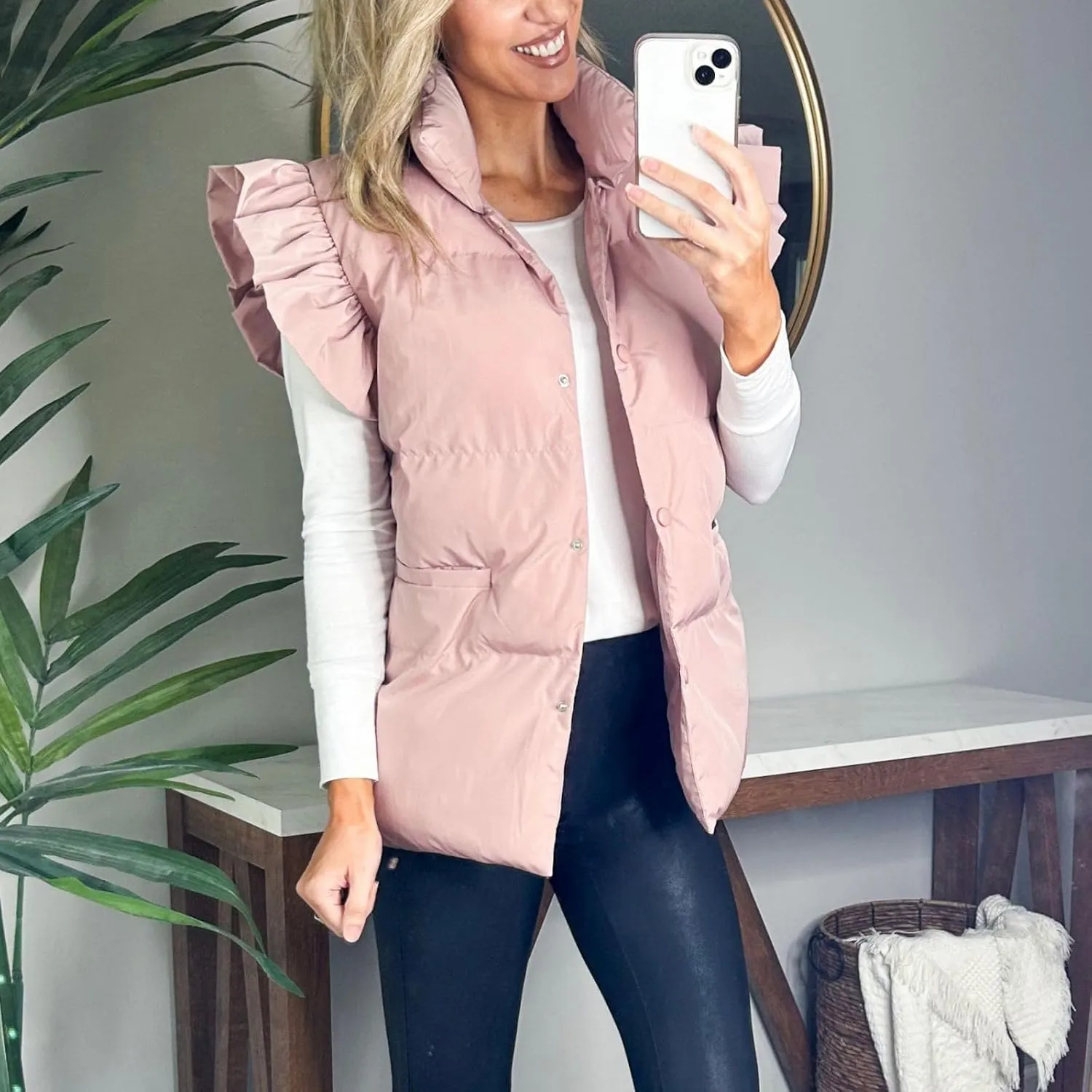Women Puffer Vest Ruffle Sleeve Button Down Padded Quilted Puffy Jacket Padded Gilet Sleeveless Winter Coat Pockets